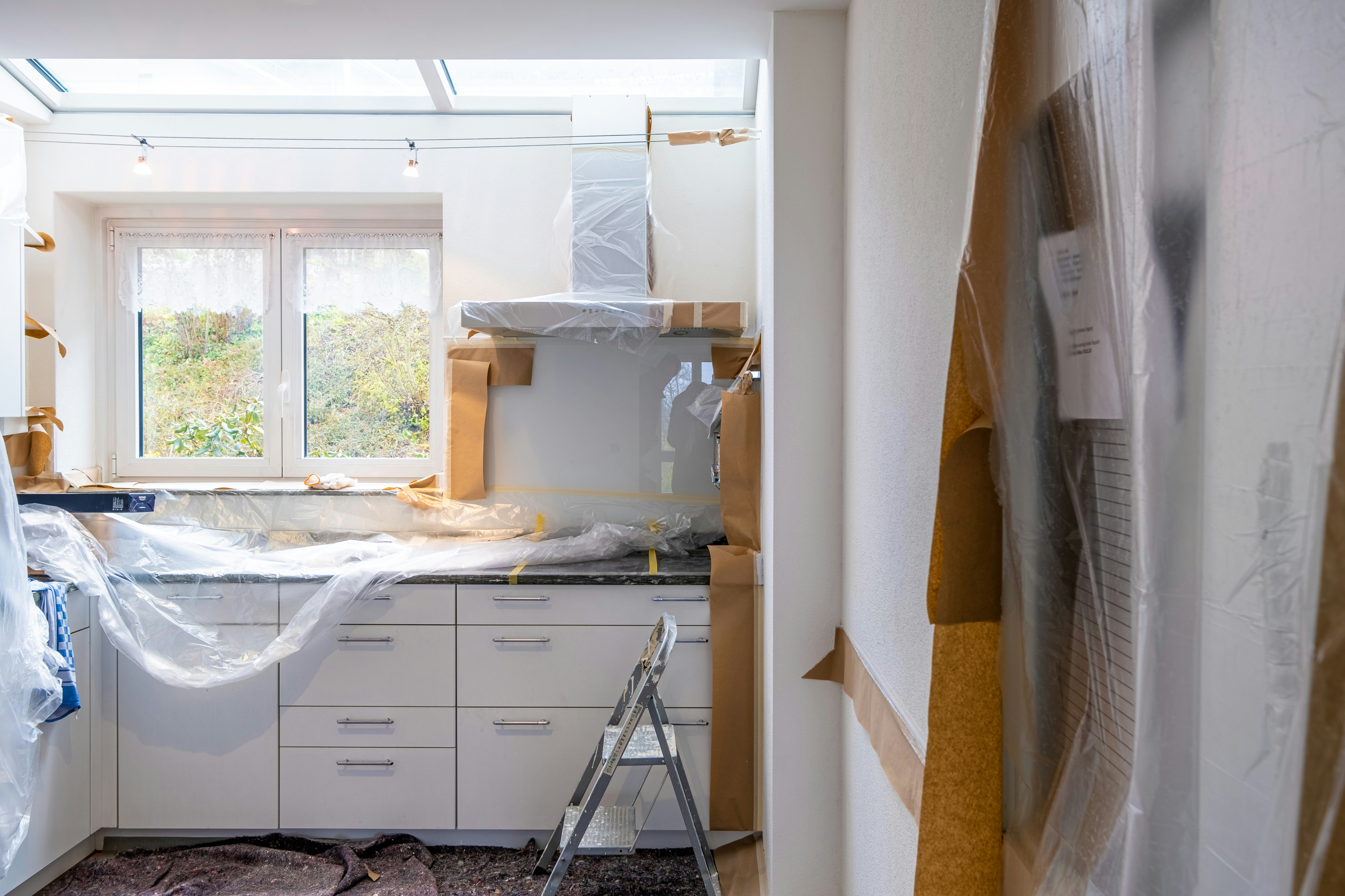 Tenant demand and rental yield indicators for an investment property